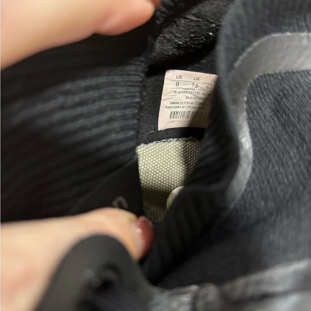 lululemon athletica Women’s Black and Gray Athletic Tennis Shoes Sneakers